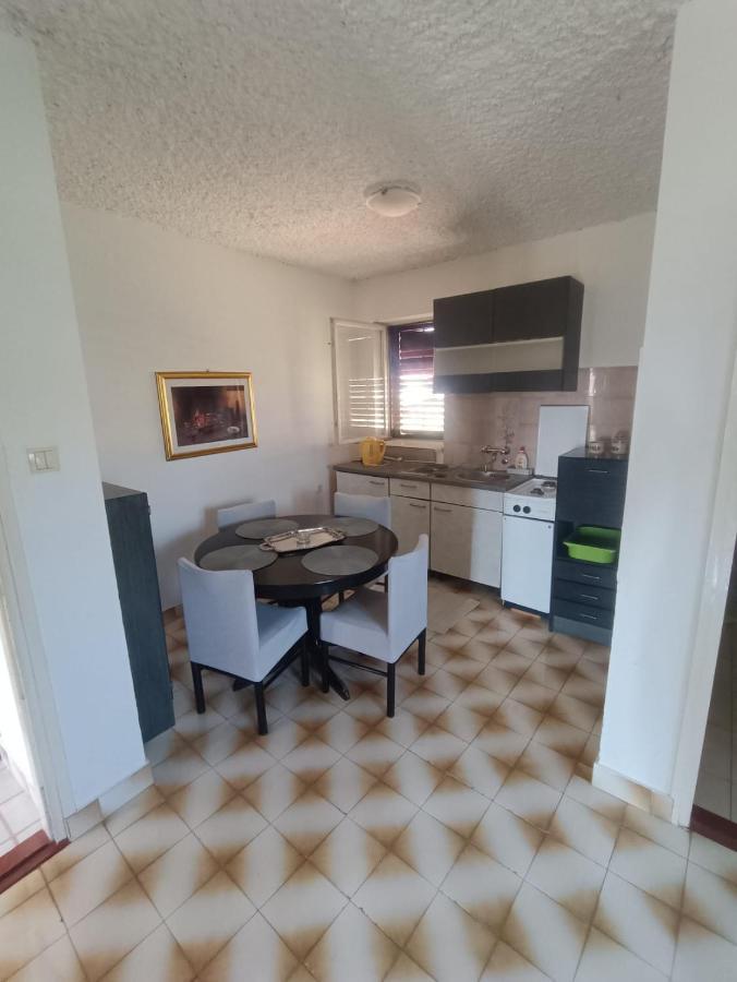 Tribunj Apartmani מראה חיצוני תמונה