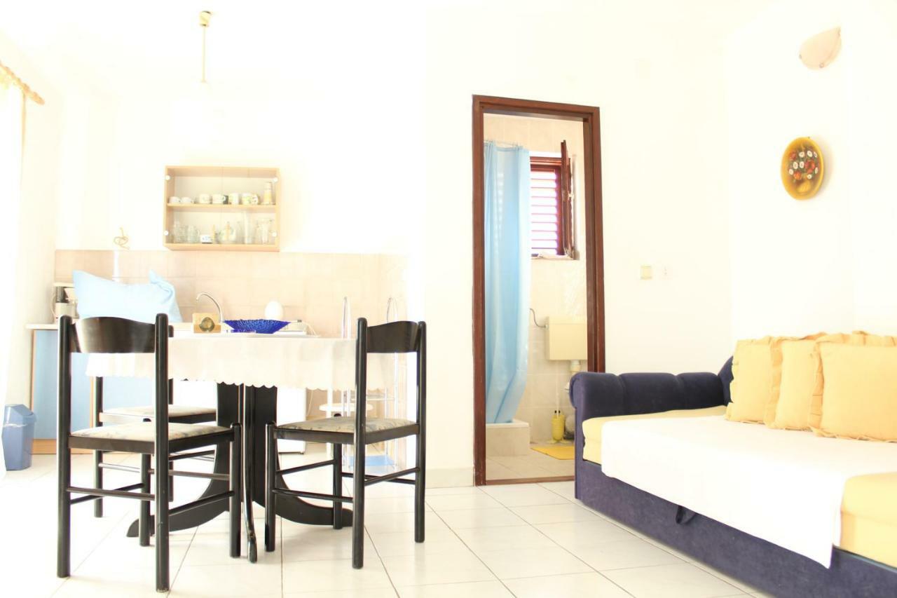 Tribunj Apartmani מראה חיצוני תמונה